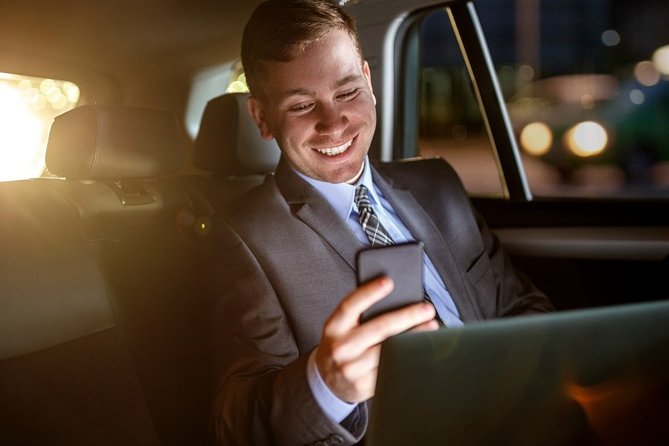 Nottinghamshire to London Heathrow Airport (LHR) Luxury Transfers - Booking and Customer Support Experience