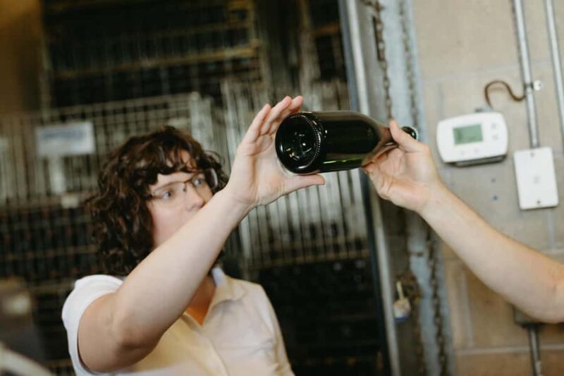 Nova Scotia: Annapolis Valley Private Wine Tour - Guide’s Role and Local Knowledge