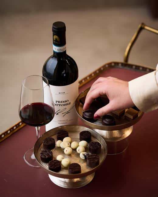 Novi Ligure: Guided tour of the winery with wine and chocolate tasting - Key Points