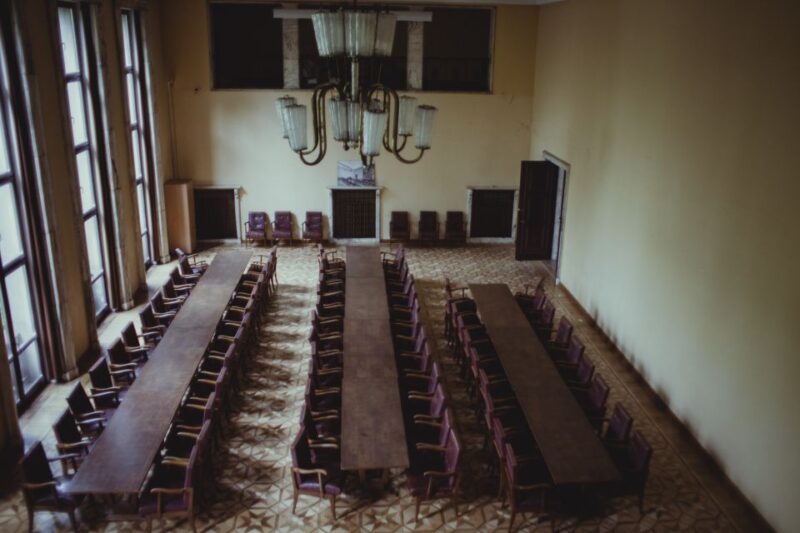 Nowa Huta: Steelworks Administration Buildings/Shelters Tour - Underground Tunnels and Bunker Visits