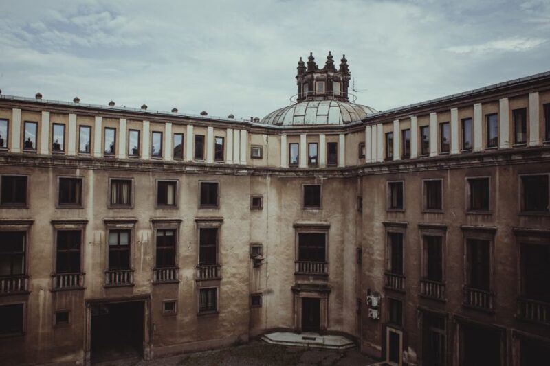 Nowa Huta: Steelworks Administration Buildings/Shelters Tour - Optional Vintage Car Experience