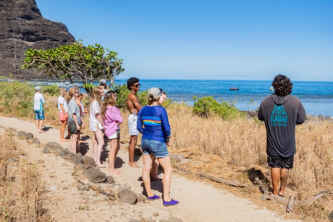 Nu'alolo Kai Beach Landing Raft Adventure - Navigating the Rugged Na Pali Coast by Inflatable Raft