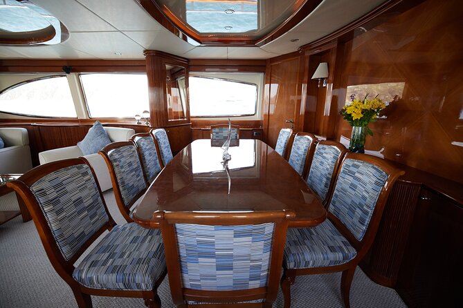 Number Juan 100ft Yacht Azimut Rental - Culinary Excellence: Fresh, Delicious Food on Board