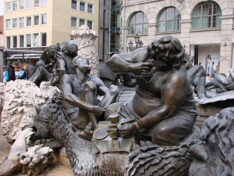 Nuremberg: City Highlights and Culinary Tour with Tastings - Explore Nuremberg’s Old Town with a Culinary Focus