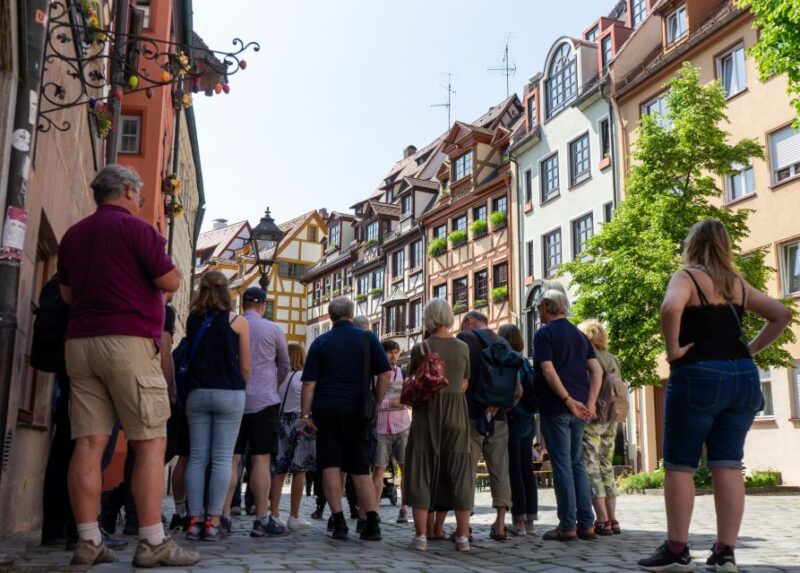 Nuremberg: Highlights Walking Tour with Guide - Crossing the Oldest Metal Suspension Bridge: Kettensteg