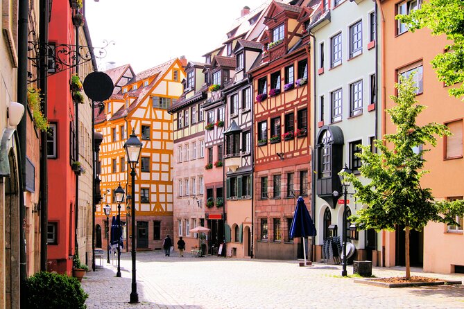 Nuremberg Old Town Highlights Private Walking Tour - Visiting Albrecht Dürer’s House and the Imperial Castle Courtyards