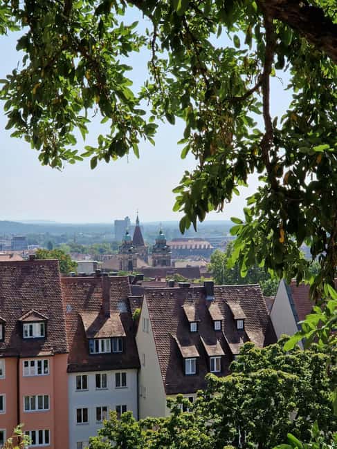 Nuremberg: Signature Gastronomy Tour with Premium Tastings - Walking Through Nuremberg’s Historic Center