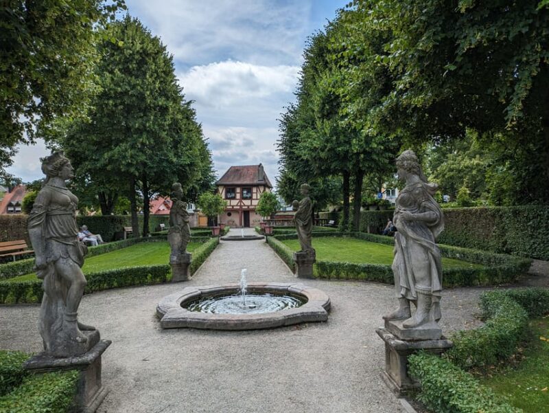 Nuremberg: St. Johannis Friedhof &Hesperidengärten IN GERMAN - Summary of Why This Tour Stands Out