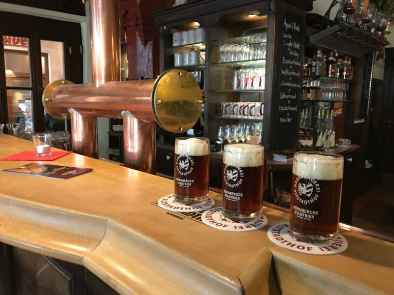 Nuremberg: Traditional Food Tasting and Sightseeing Tour - Iconic Landmarks: St Lorenz Church, Church of Our Lady, and the Imperial Castle