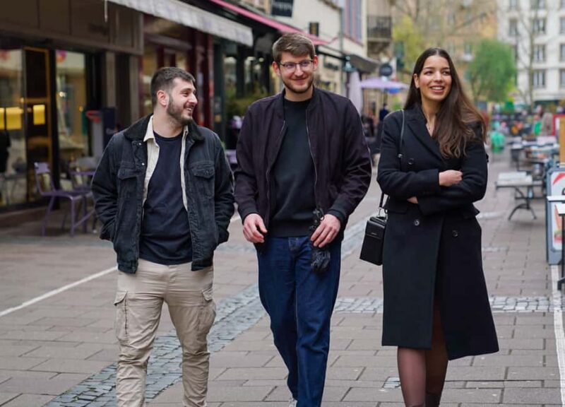 Nuremberg Traditional Food Tour: Full Meal and Drinks - Visiting Handwerkerhof, a Historic Craft Market