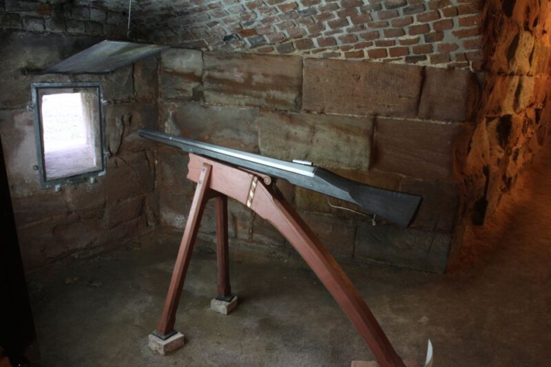 Nuremberg: Tunnels and Secret Passages in the City Wall Tour - The Experience for Families and History Enthusiasts