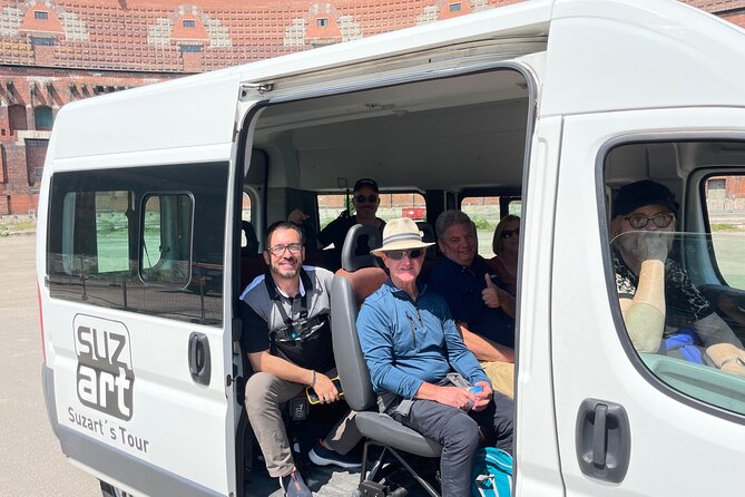 Nuremberg World War II - The Impact of Guided Narration and Expert Commentary