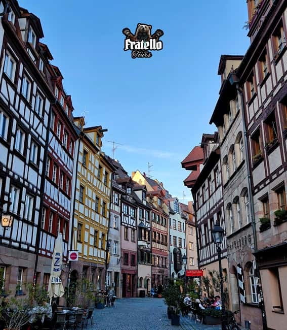 Nuremberg:Complete Tour! Castle/Old Town/World War history - Exploring the City’s World War II History and Symbols