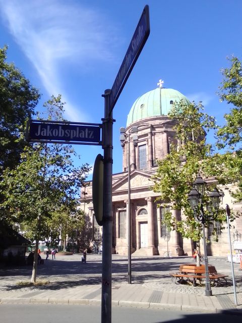 Nürnberg City Tour with Traditional Dinner & Beer - Limitations and Considerations