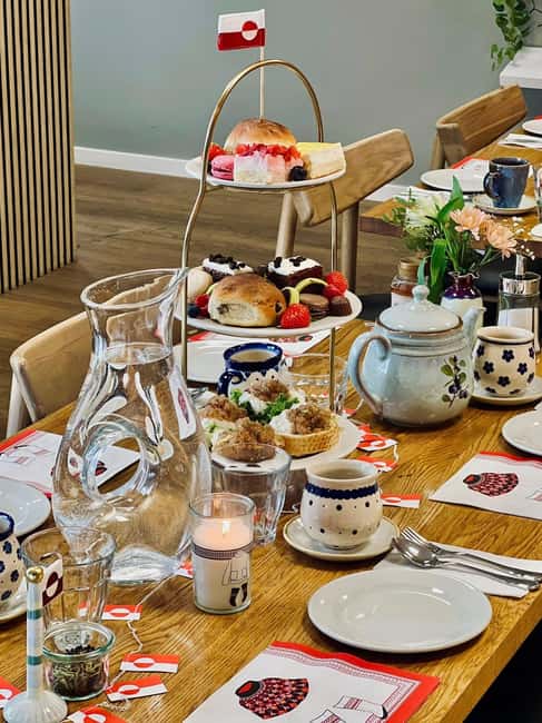 Nuuk City Highlights by Car with Greenlandic Tasting - Nuuk City Highlights by Car with Greenlandic Tasting: An Easy and Insightful Tour