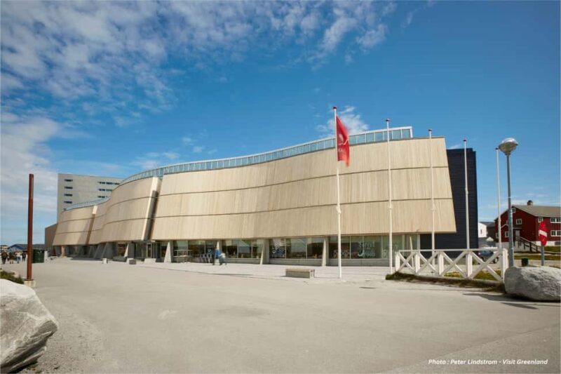 Nuuk Walking Tour with Museum Visit & Greenlandic Tasting - Starting at Nuuks Cultural Heart: Katuaq Center