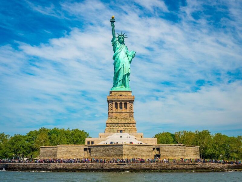 NY: Statue of Liberty, Empire State, and Hop-on Hop-off Tour - Discover the Best of New York City with a 2-Day Combo Tour