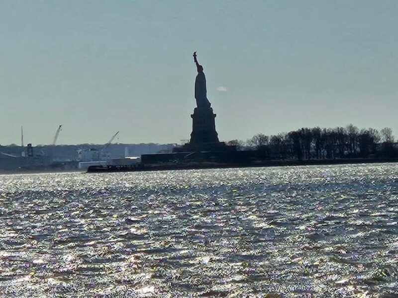 NYC: 9/11 Memorial, Wall Street, and Seaport Guided Tour - Discovering the Historic and Modern Appeal of the Seaport District
