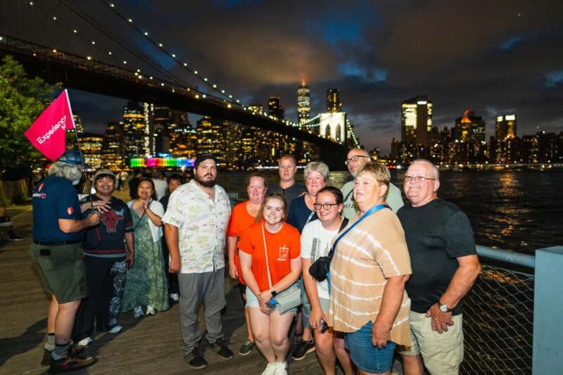 NYC at Night: 3-Hour Luxury Bus Tour of Top Highlights - Crossing the Manhattan Bridge for Lower Manhattan Views