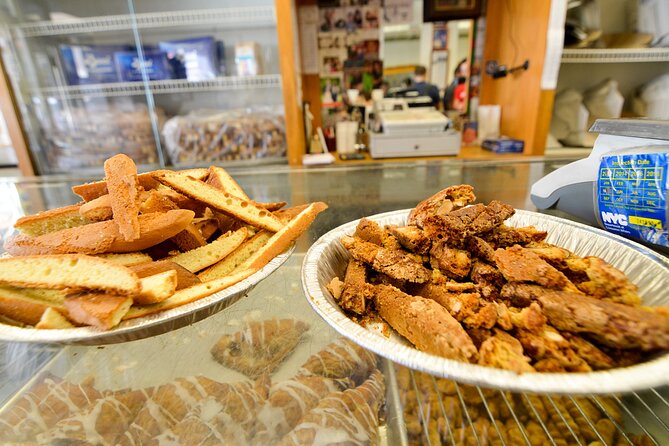 NYC Brooklyn Bridge and DUMBO Food Tour - Practicalities and Group Experience