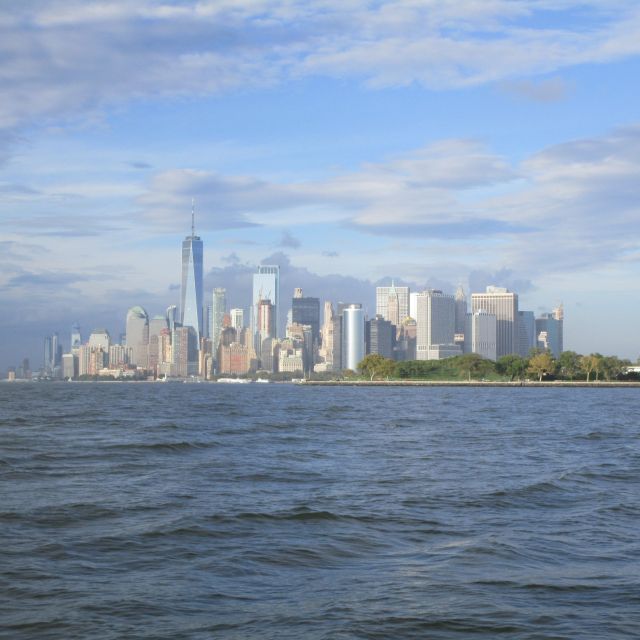 NYC: Brooklyn Sightseeing Sailboat Cruise - The Captain’s Expertise and Local Knowledge
