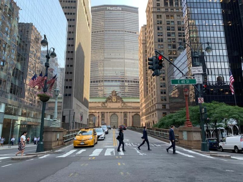 NYC: Bus Tour to Superhero Film Locations - Transportation and Comfort