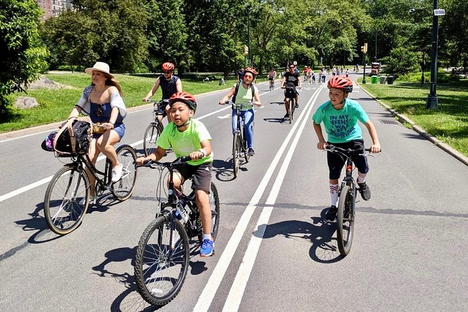 NYC Central Park Bicycle Rentals - Convenient Meeting Point at 870 7th Avenue