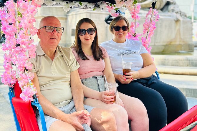 NYC Central Park guided Pedicab Tour - 2 hours - Visiting the Carousel: A Beloved Attraction Since 1871
