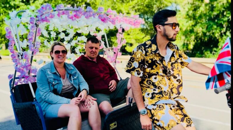 NYC: Central Park guided pedicab tour - Meet the Guides: Multilingual and Knowledgeable