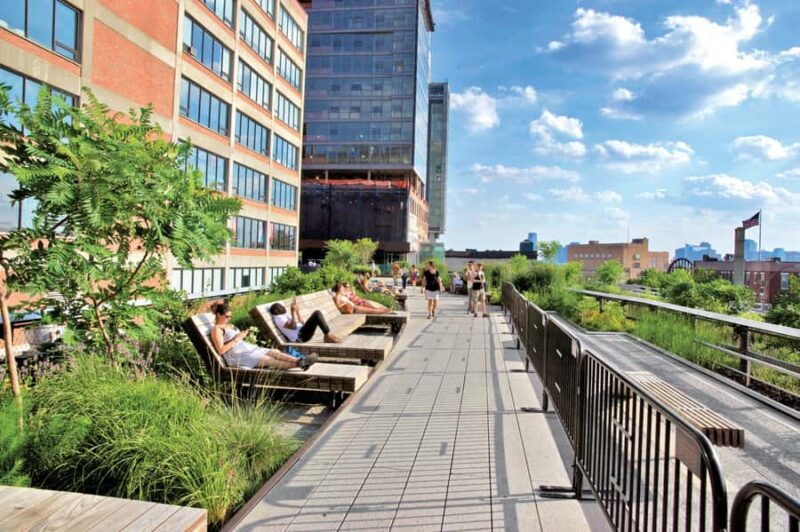 NYC: Chelsea District Private Guided Walking Tour - Walking the Elevated High Line: Urban Greenery and City Views