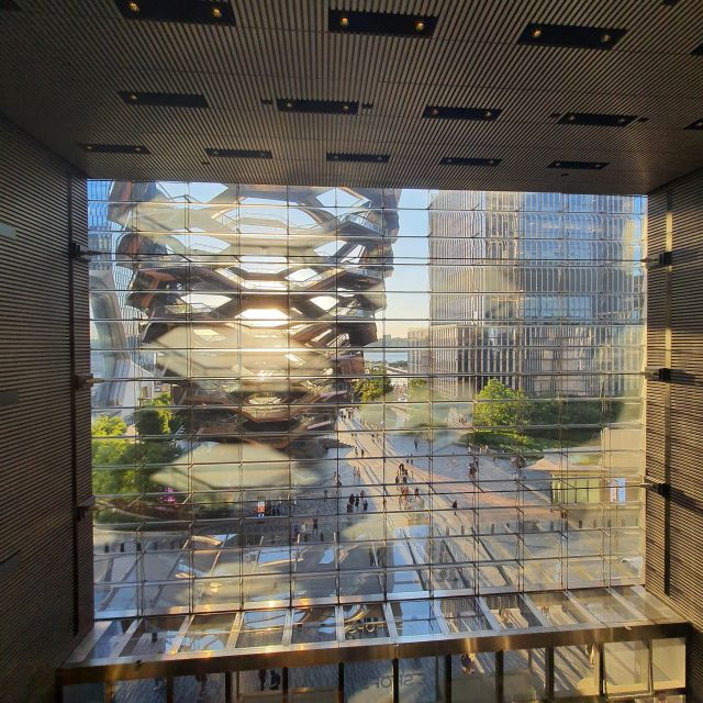 NYC: Chelsea District Private Guided Walking Tour - Practical Details: Meeting Point and Group Size