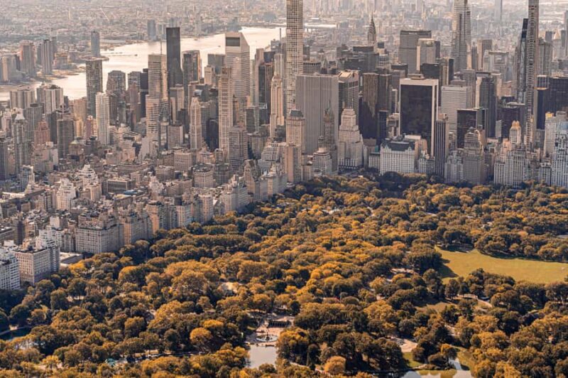 NYC: City and Fall Foliage Helicopter Tour - Accessibility and Group Options