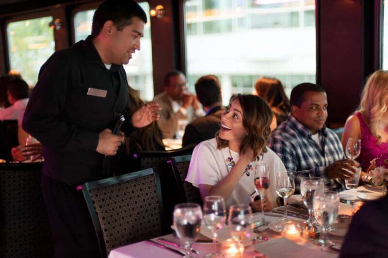 NYC: City Cruises Brunch, Lunch, or Dinner Buffet Cruise - Opportunities for Photos and Sightseeing
