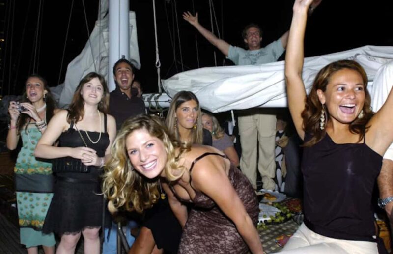 NYC: Clipper City Statue of Liberty City Lights Night Sail - Discover the Clipper City Statue of Liberty Night Sail for Stunning City Views