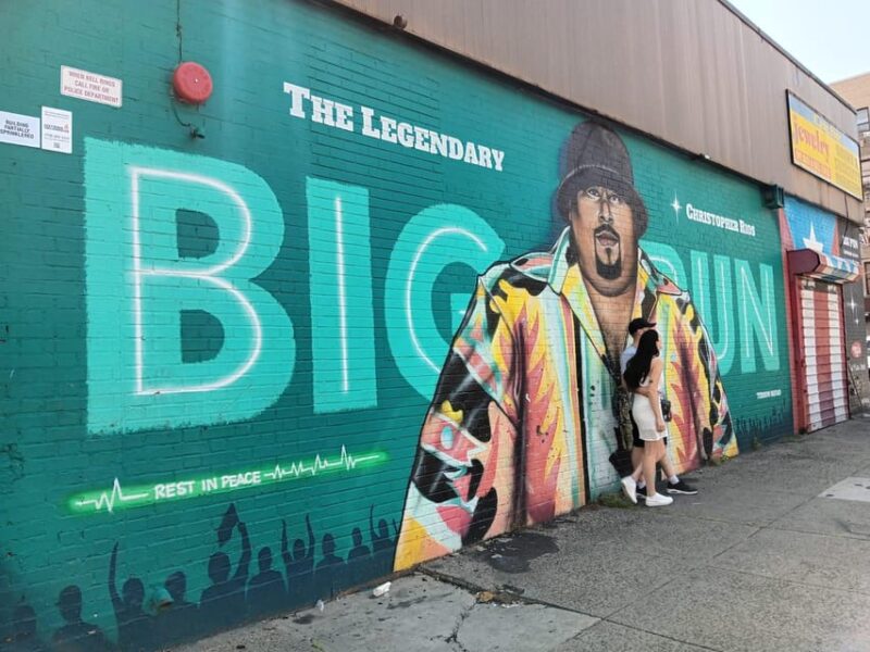 NYC: Contrasts of Bronx, Queens, Brooklyn, & Manhattan Tour - Discovering Queens’ Elegant and Bustling Neighborhoods