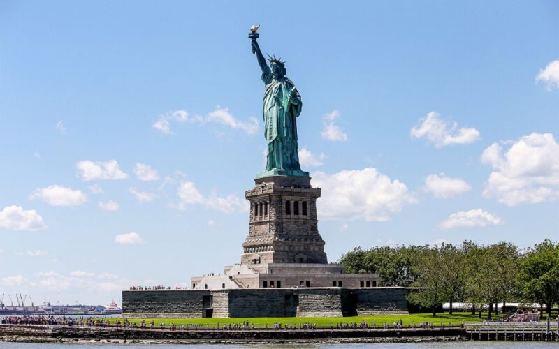 NYC: Ellis Island Private Tour with Liberty Island Access - Practical Details: Ferry Tickets and Museum Access Included
