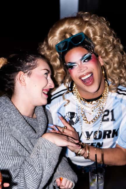 NYC: Fabulous Drag Night Out with a Drag Queen - What Sets This Tour Apart from Others