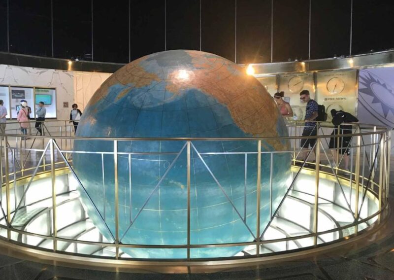 NYC | French guided tour Superheroes Midtown & Brooklyn - Highlights of the Tour: Locations and Stories