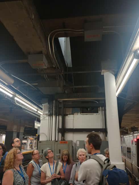 NYC: Grand Central Terminal and/or Penn Station - Private - Riding the Subway: An Iconic Experience