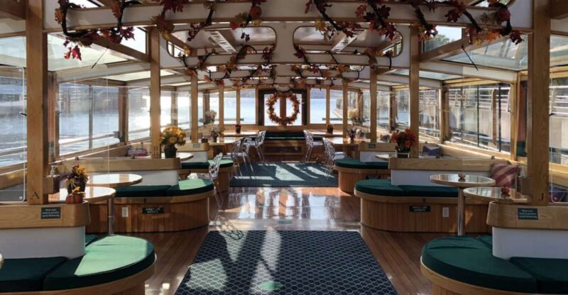 NYC: Grand Palisades Fall Foliage Yacht Tour - Explore New York’s Autumn Beauty on a Luxurious Yacht Tour