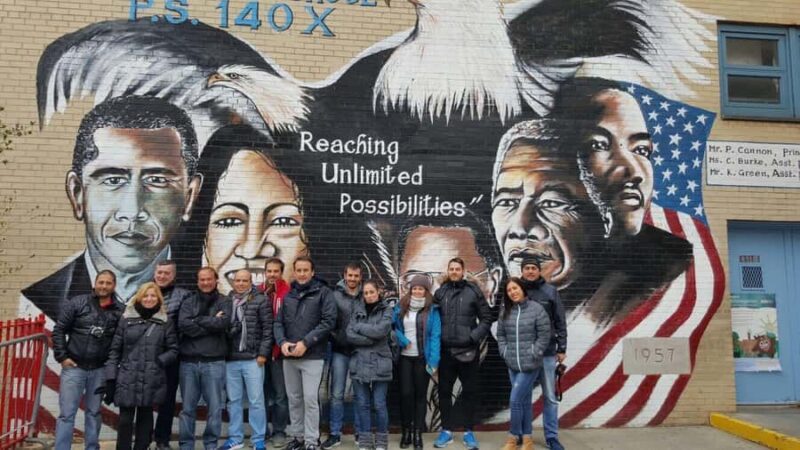 NYC: Harlem Tour, Gospel Mass, and New York Contrasts - Exploring Iconic Harlem Venues: Apollo and Cotton Club