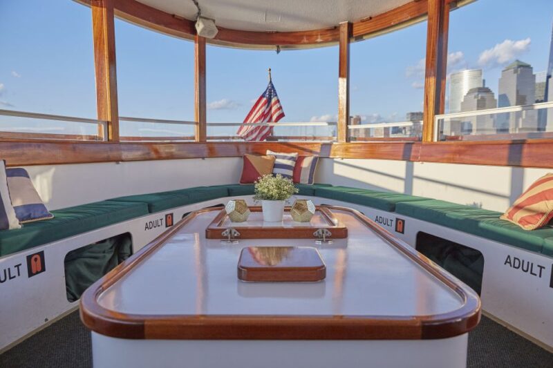 NYC: Hudson River Fall Foliage Yacht Tour - Classic Harbor Lines Vintage Yacht Adds Charm to the Fall Views