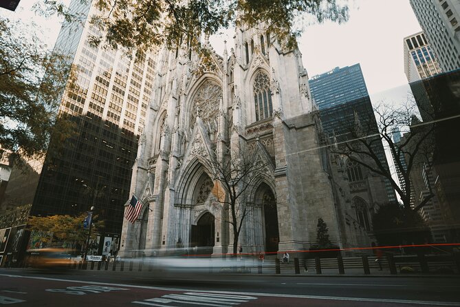 NYC ICONIC Landmarks Small Group Max 12 Half-Day Tour in New York - Reflecting at One World Trade Center and Memorials
