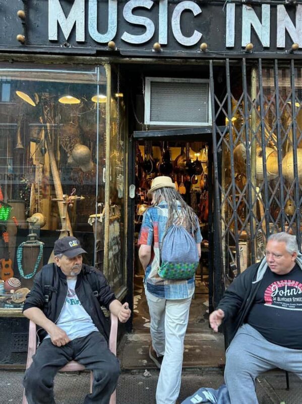 NYC Jazz History Greenwich Walking Tour in French or English - Exploring Site of the First Non-Segregated Jazz Club