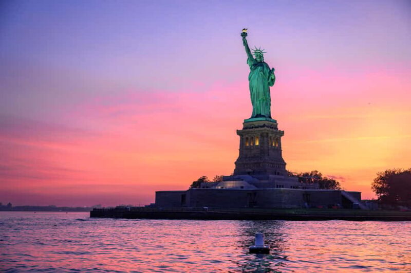 NYC: July 4th Fireworks Cruise with 5-Course Meal + Open bar - Practical Details and Group Size