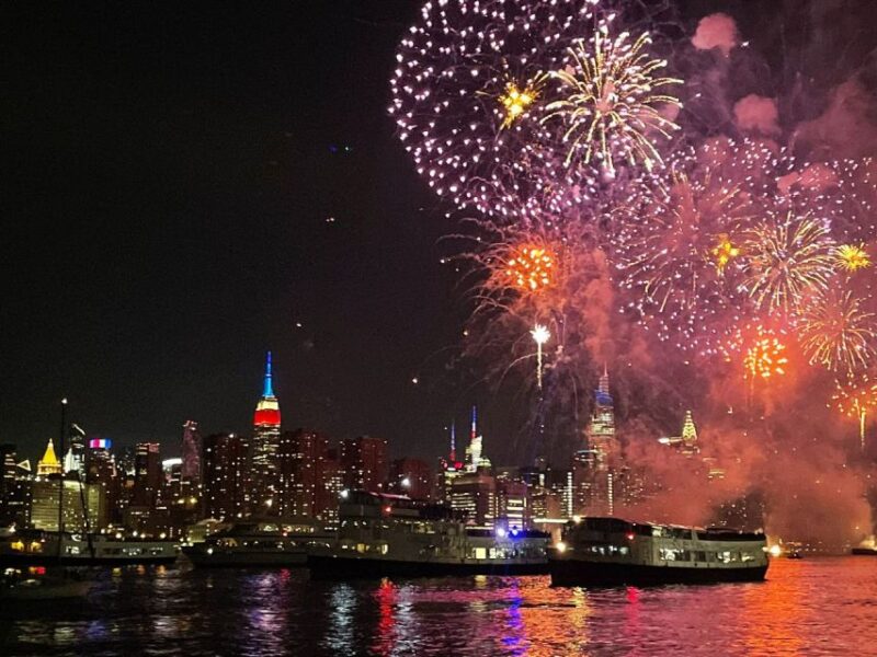 NYC: July 4th Fireworks Cruise with Gourmet Hors Doeuvres - An Exclusive 4.5-Hour Fireworks Cruise in Manhattan Harbor