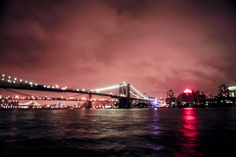 NYC: July 4th Fireworks Cruise with Gourmet Hors Doeuvres - Why This Tour Offers a Unique July 4th Celebration