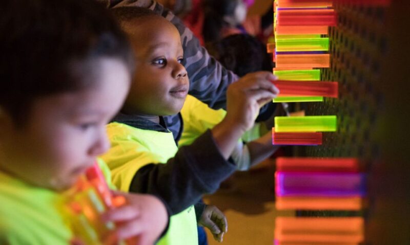 NYC: Liberty Science Center General Admission Ticket - Food, Shopping, and Additional Amenities