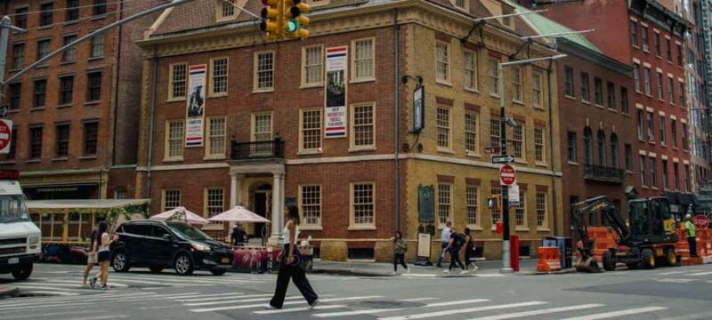 NYC: Lower Manhattan Irish Heritage Walking Tour - Key Points