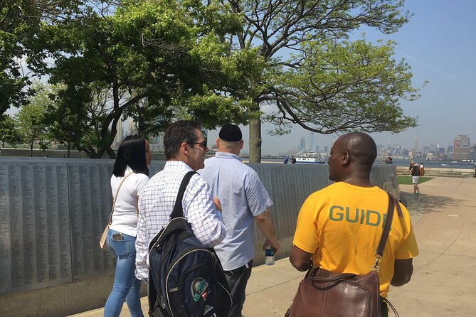 NYC Mafia and Ghost Tour to Ellis Island and Statue of Liberty - Unearthing New York’s Underworld: Mafia Tales and Mobster Lore